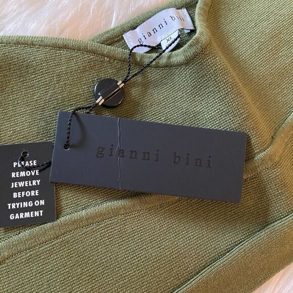 NWT Gianni Bini Kaylyn Knit Bralette in Basil - Picture 9 of 10